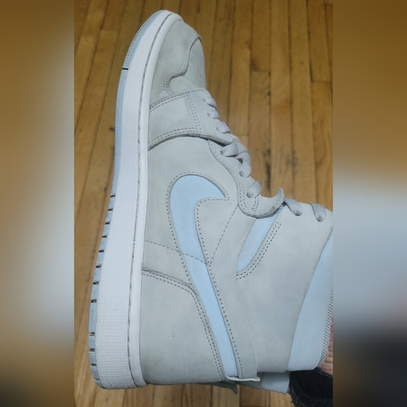 Men's Gray High-Top Sneakers - Picture 5 of 10